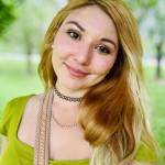 Apryll Buege Profile Picture